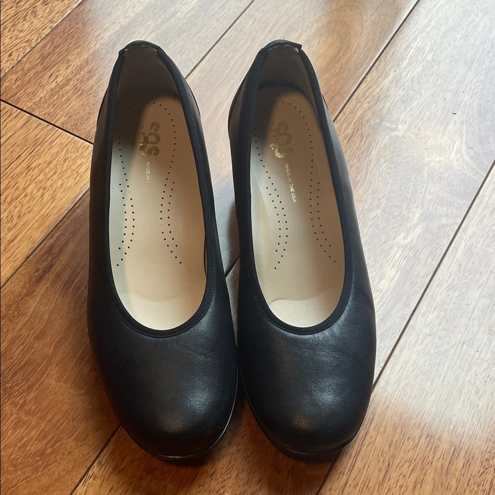 SAS Black Women's Flats
